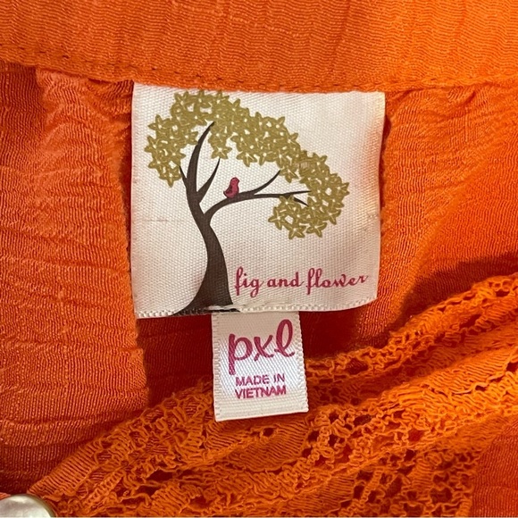 Fig & Flower Womens Boho Peasant Top Orange 3/4 Sleeve Lace Eyelet Lightweight - Picture 6 of 11